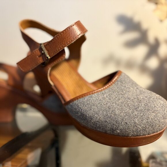 b.o.c. Women's Natasha Mary Jane Clog with Wool – [ Excellent Condition ] - Picture 5 of 7